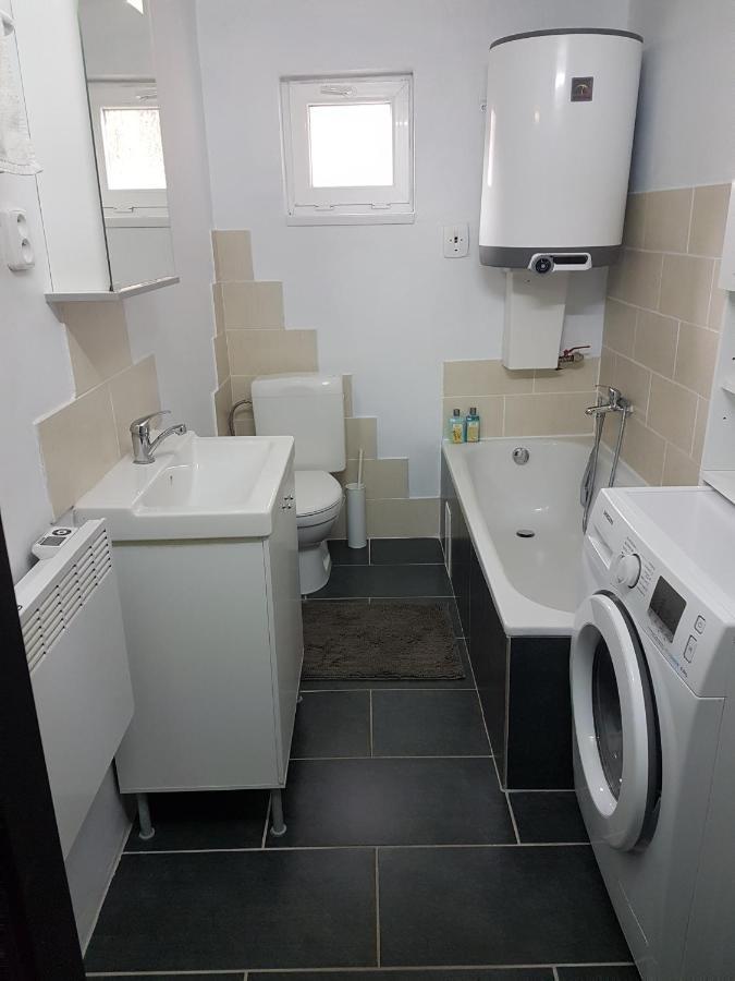 Ubytovani U Jesterky Apartment Jaroslavice  Bagian luar foto